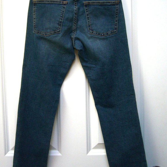 New Old Navy Karate Slim Built in Flex Max Jeans - Picture 3 of 6